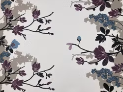 Grandiflora multi – bomullstyg med magnoliakvistar