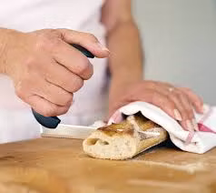 Relieve vinklad förskärare