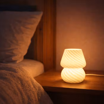 Vintage lampa i glas