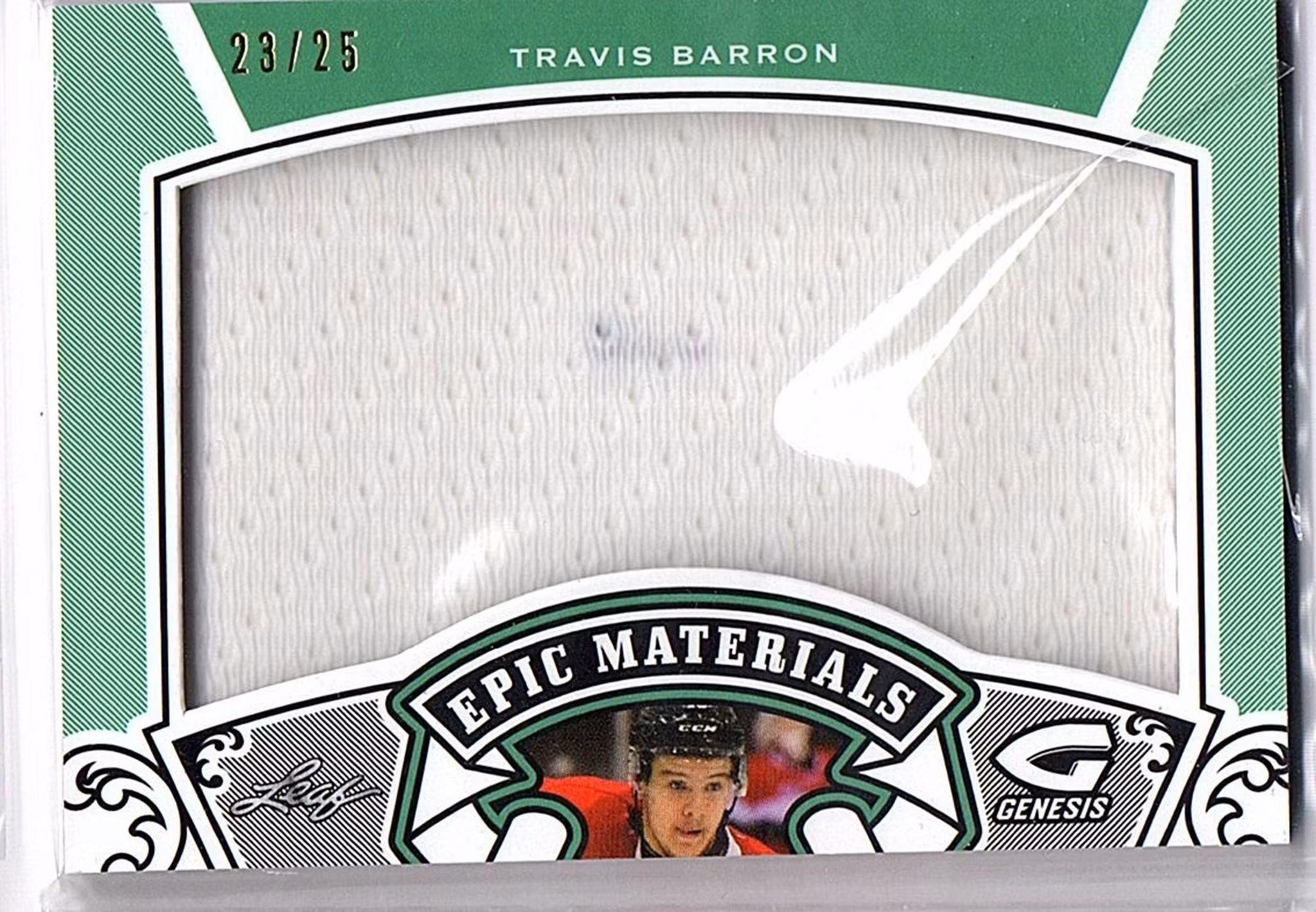 2015-16 Leaf Genesis Epic Materials Emerald #EMTB1 Travis Barron (40-X121-OTHERS)