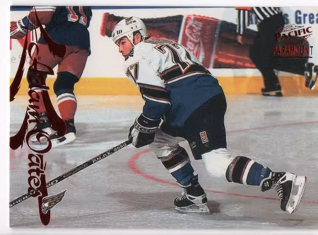 1997-98 Paramount Red #198 Adam Oates (10-X124-CAPITALS)