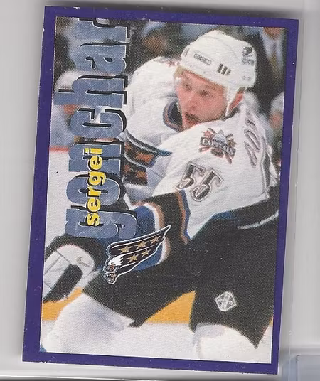1998-99 Panini Stickers #105 Sergei Gonchar (5-X118-CAPITALS)