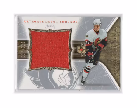 2005-06 Ultimate Collection Ultimate Debut Threads Jerseys #DTJBB Brandon Bochenski (25-X150-GAMEUSED-SERIAL-RC-SENATORS)