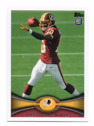 2012 Topps #340A Robert Griffin III RC (passing pose) (15-X295-NFLREDSKINS)