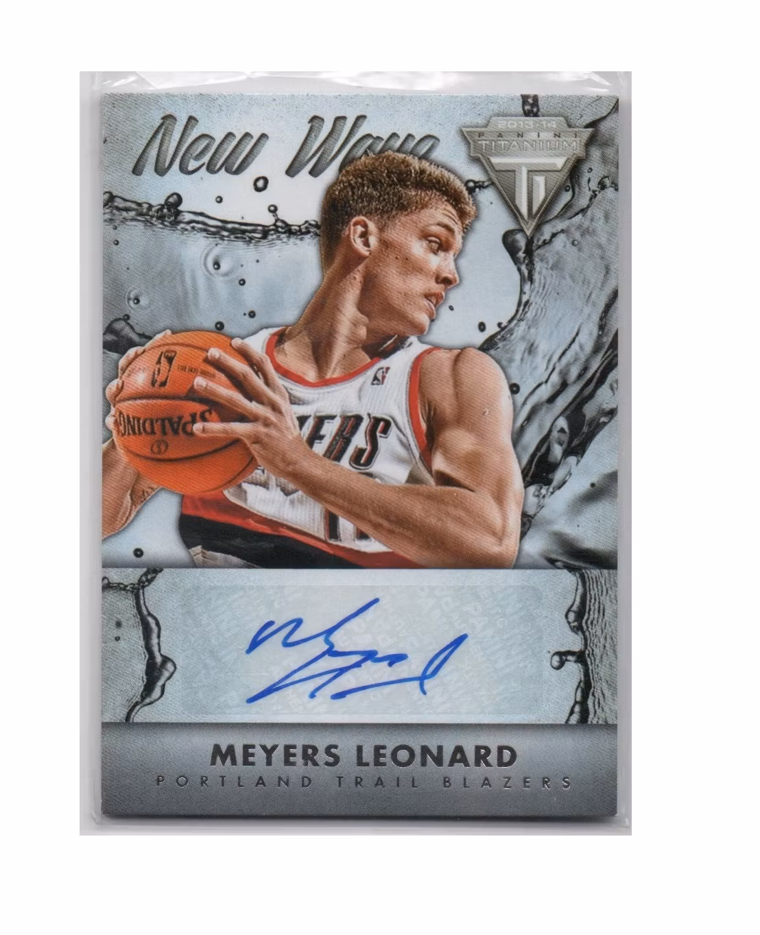 2013-14 Panini Titanium New Wave Signatures #51 Meyers Leonard (30-X249-NBATRAILBLAZERS)