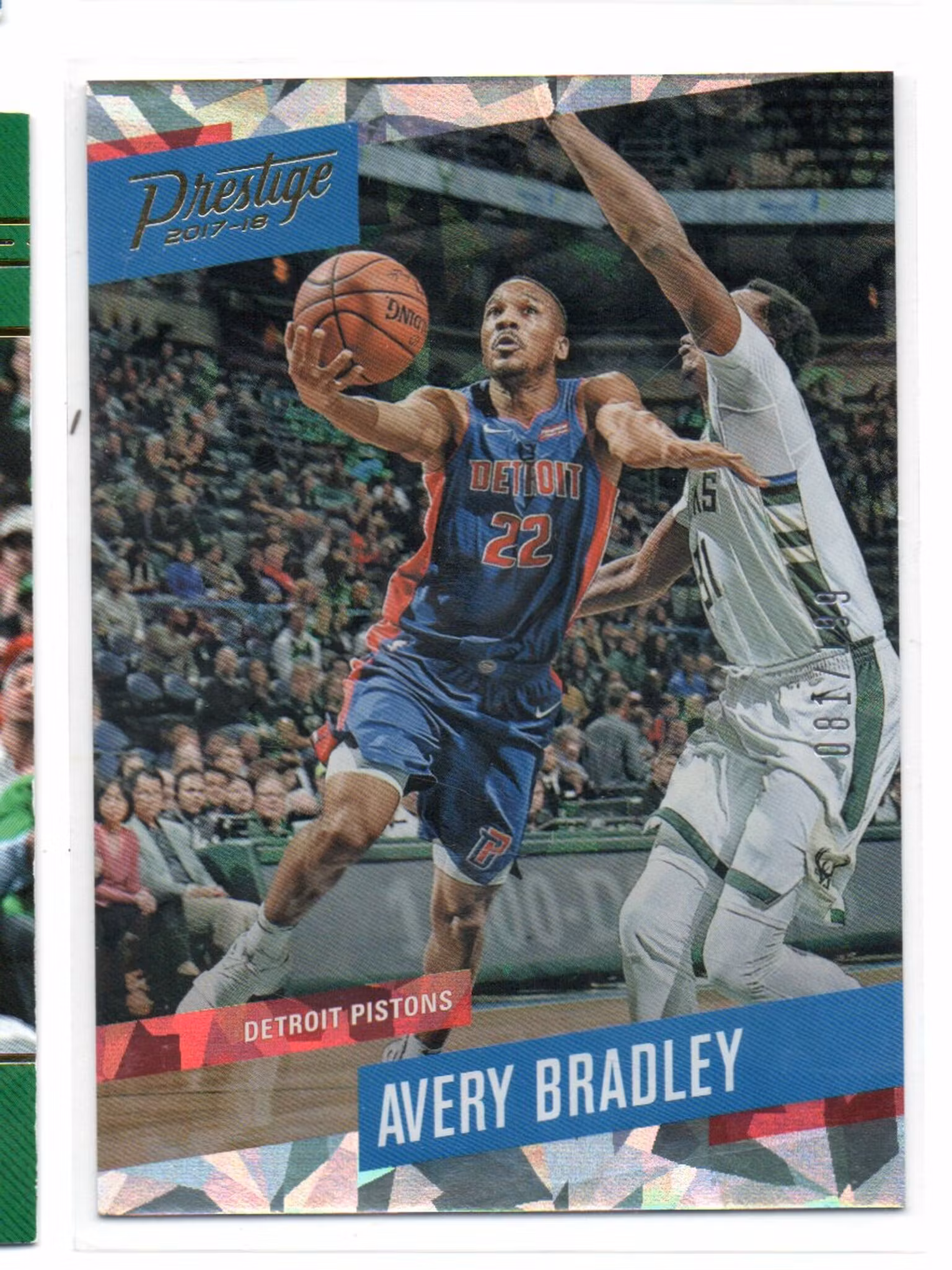 2017-18 Prestige Crystal #103 Avery Bradley (20-X303-NBAPISTONS)