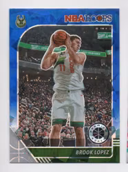 2019-20 Hoops Premium Stock Prizms Blue Cracked Ice #106 Brook Lopez (20-X319-NBABUCKS)
