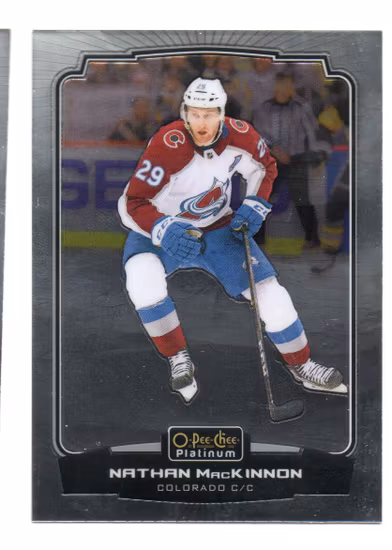2022-23 O-Pee-Chee Platinum #17 Nathan MacKinnon (5-D4-AVALANCHE)