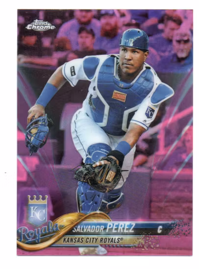 2018 Topps Chrome Pink Refractors #107 Salvador Perez (15-U4-MLBROYALS)
