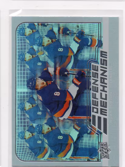 2022-23 Upper Deck Defense Mechanism #DM28 Noah Dobson (10-U2-ISLANDERS)