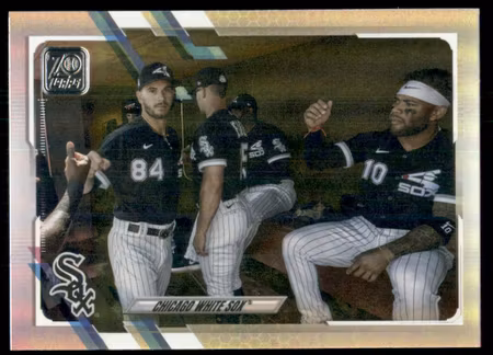 2021 Topps Rainbow Foil #318 Chicago White Sox TC (15-Y1-MLBWHITESOX)