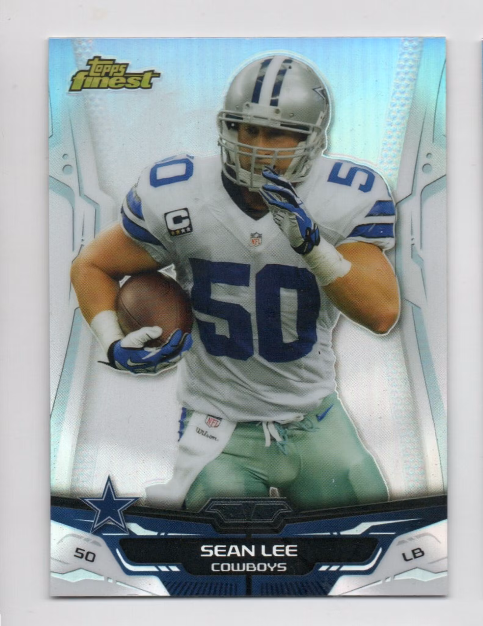 2014 Finest Refractors #17 Sean Lee (15-AA6-NFLCOWBOYS)