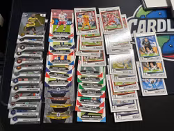 MIXED LOT OF SOCCER ROOKIE CARDS - 50 CARDS - LOT #3