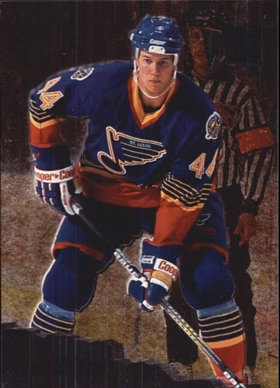 1995-96 Metal #127 Chris Pronger (5-JJ6-NHLBLUES)