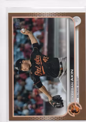 2022 Topps Gold #328 Keegan Akin (15-KK7-MLBORIOLES)