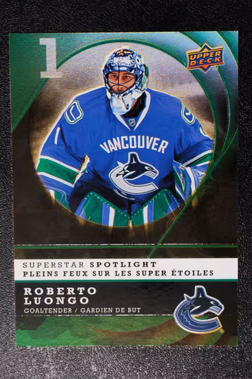 2008-09 McDonald's Upper Deck Superstar Spotlight #IS9 Roberto Luongo (30-QQ3-NHLCANUCKS)