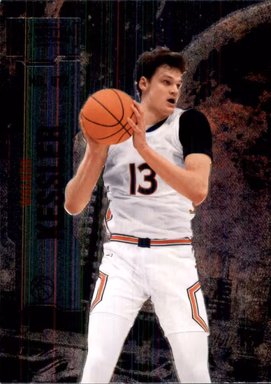 2022 Skybox Metal Universe Champions #72 Walker Kessler (5-RR2-NBAOTHERS)