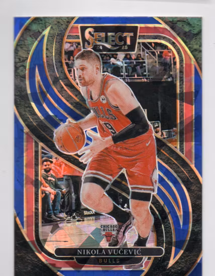 2024-25 Select Blue Cracked Ice Prizms #117 Nikola Vucevic (15-SS13-NBABULLS)
