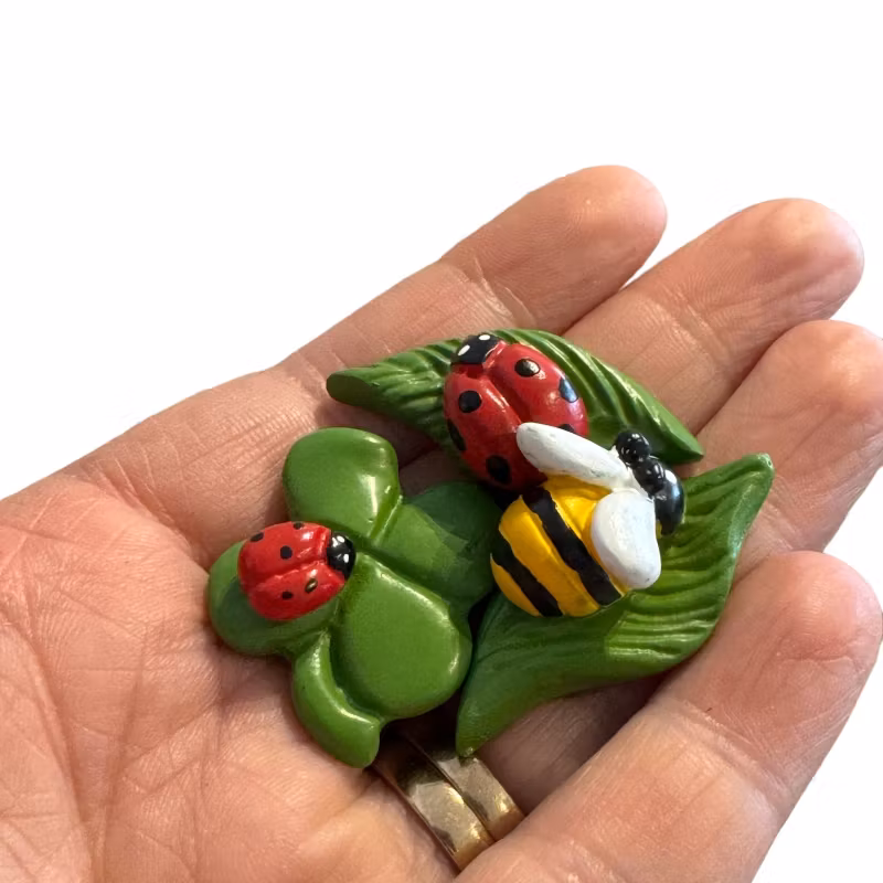 Nyckelpiga på fyrklöver