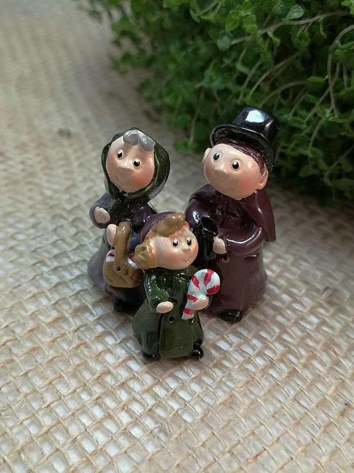 Kyrkfolk, familj liten 3-pack