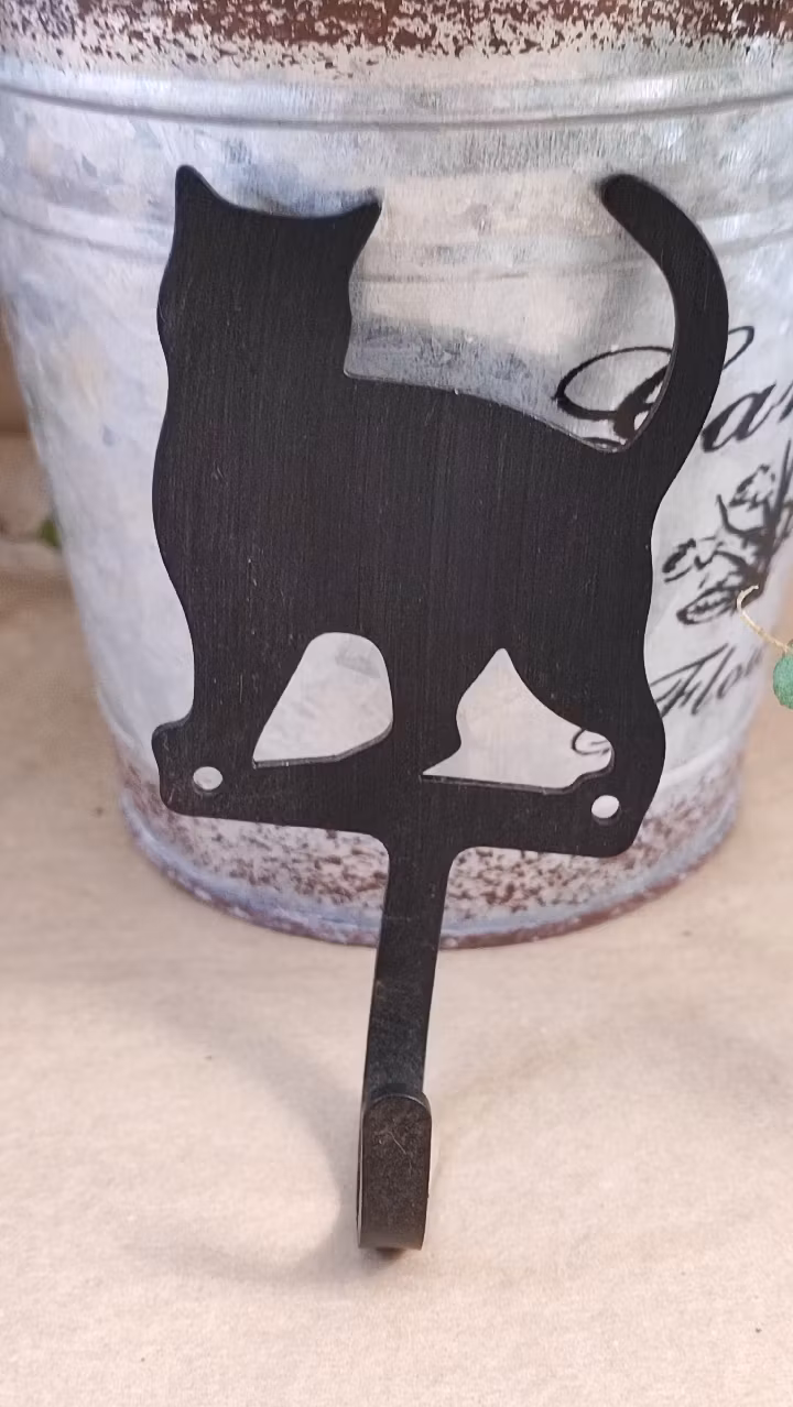 Krok, stående katt