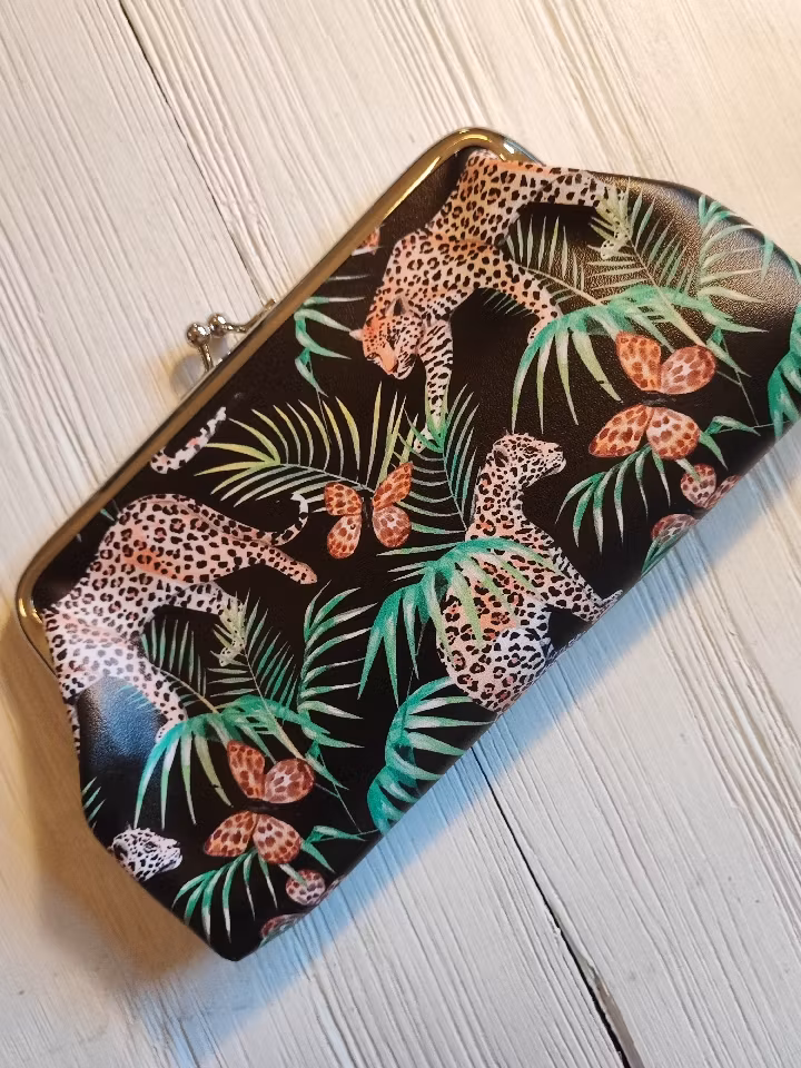 Börs, leopard