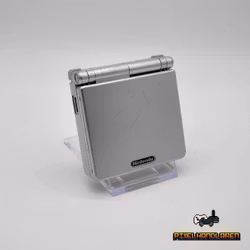Nintendo GameBoy Advance SP - (Platinum Silver)