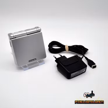 Nintendo GameBoy Advance SP - (Platinum Silver)