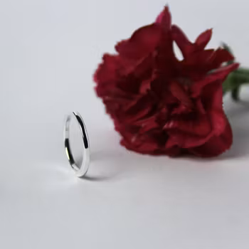 Silverring, mjuk fyrkantig profil