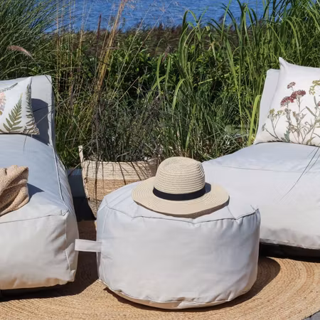 Loungepuff för utomhusbruk