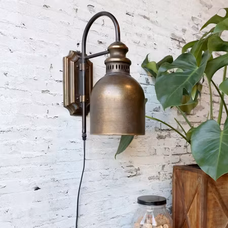 Lampa för vägg