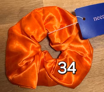 Oransje Sateng nr 34