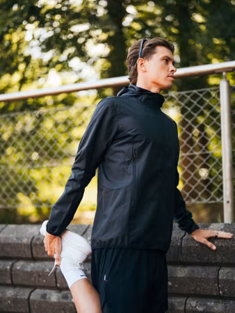Fusion Tempo Two Run Jacket Black - Herr