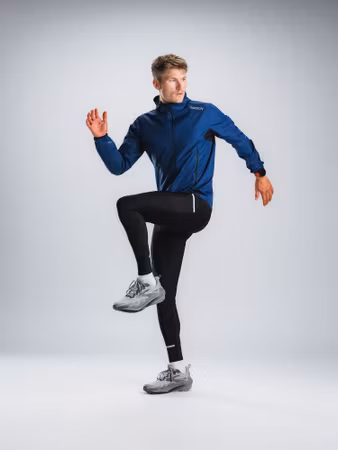 Fusion Tempo Two Run Jacket Night Blue - Herr