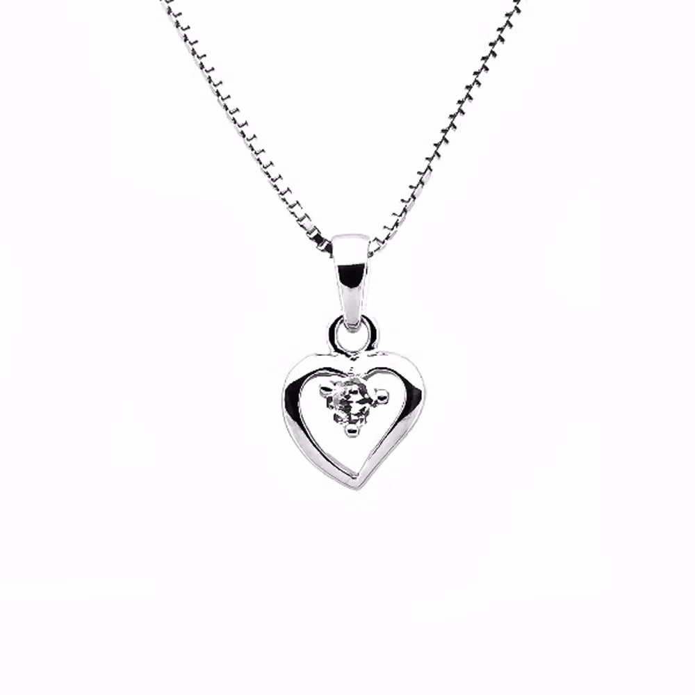 Doppresent flicka  - Silverhalsband hjärta