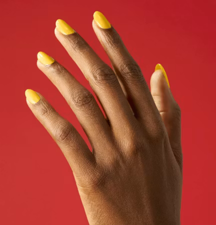 CND Vinylux, Gul Catching Light #472