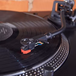 Audio-Technica VM540ML/H, Dubbel rörlig magnet, Stereo pickup med MicroLine® slipad nål i pickupskal