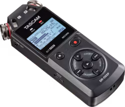 Tascam DR-05XP Stereo Handhållen Field Recorder