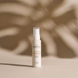 Gloss effect shine spray Jojoba oil