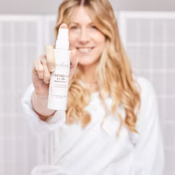 Acidic Hair Rinse with Geranium Rose