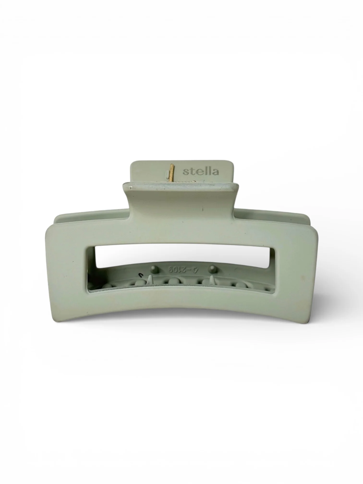 Large Core Strong Clip in Sage Green
