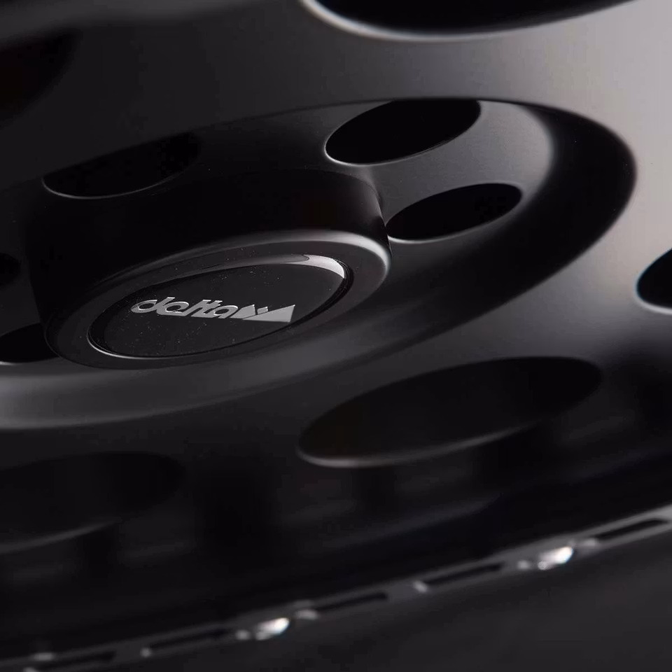 18" Delta 4x4 KLASSIK B Rugged Black Matt 5x118 ET45