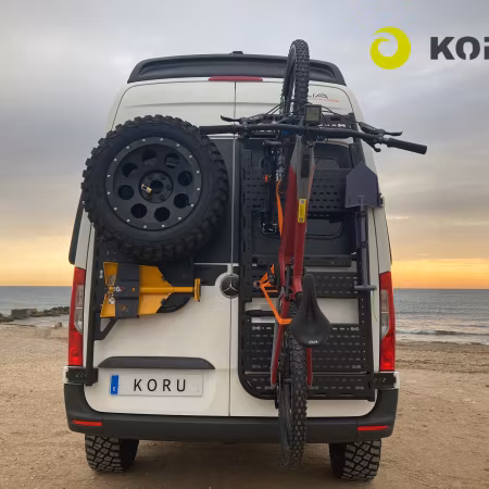 Vertikal cykelhållare för 1 cykel (Koru Solutions)