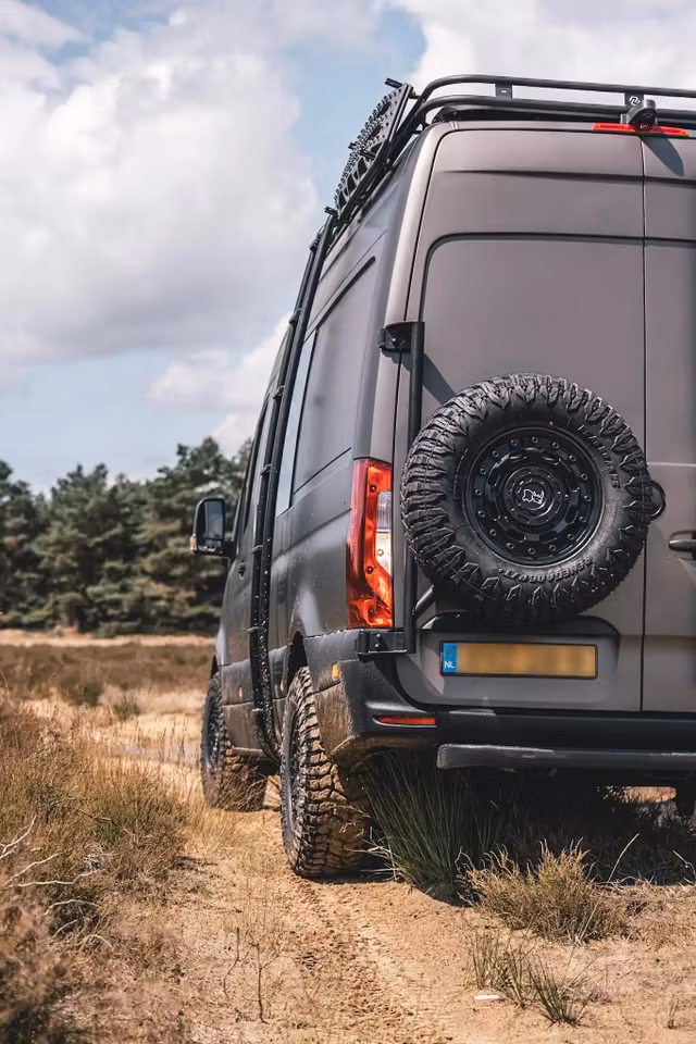 Reservhjulshållare Sprinter W907/910 (Dutch Van Parts)