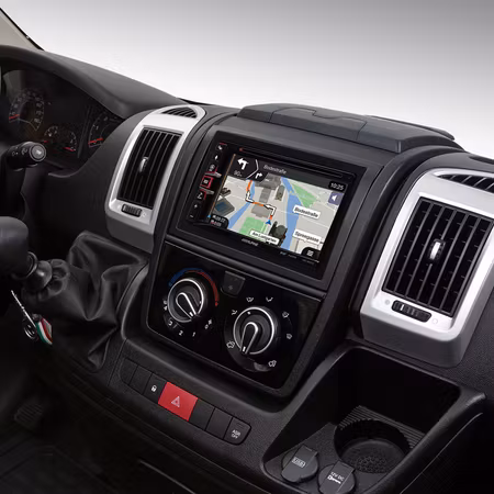 Alpine 6,5" Navigation med DVD INE-W611DU