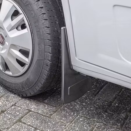 Stänkskydd Fram Fiat Ducato plåtis/halvintegrerad 2006>