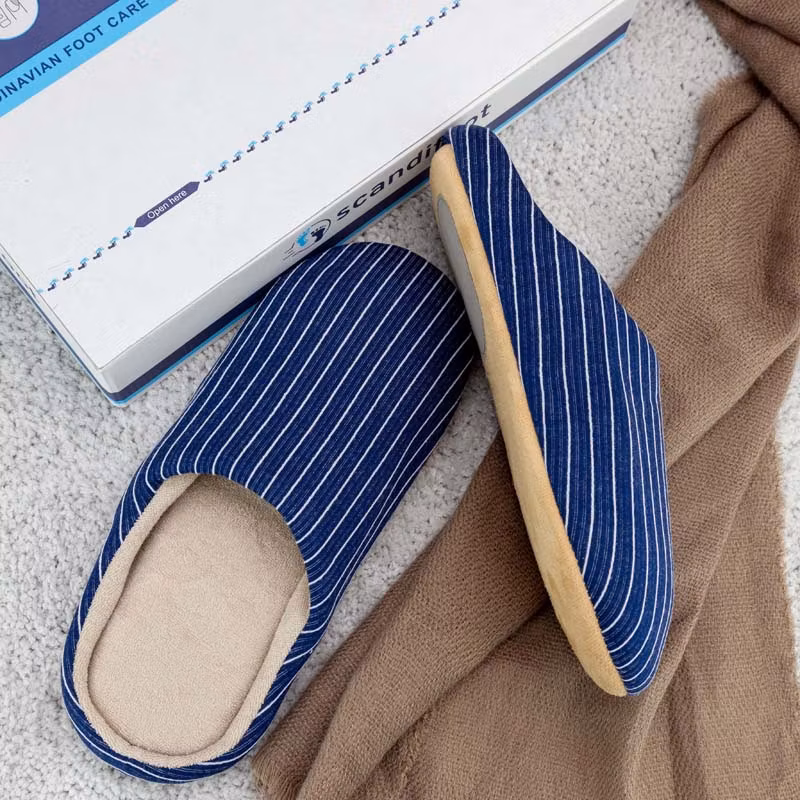Gestreifte Pantoffeln (Blau)