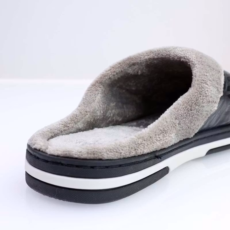 Pantoffeln (Schwarz)