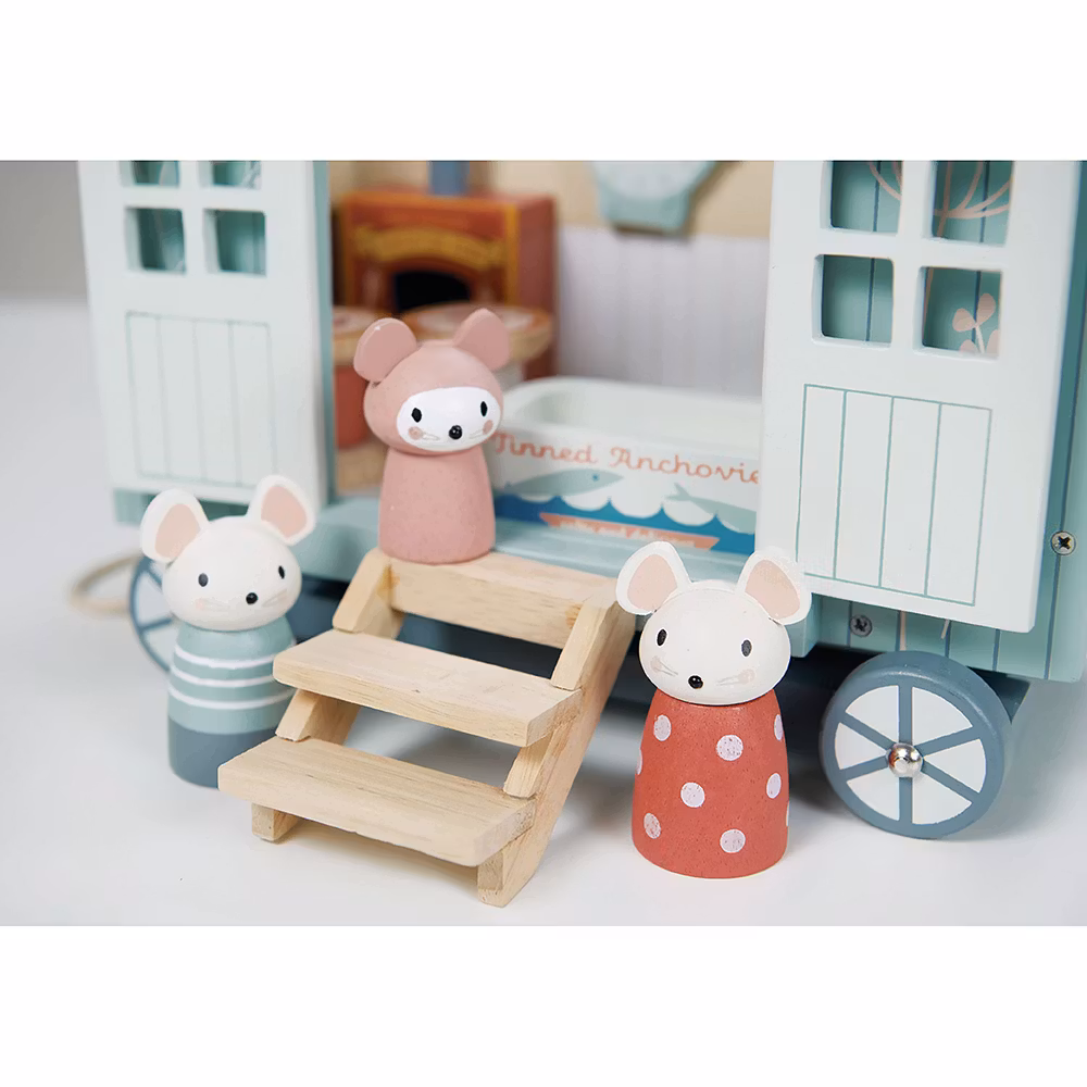 Småfolk - Shepherd's hut, Tender leaf toys
