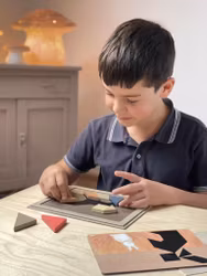 Magnetiskt tangramspel